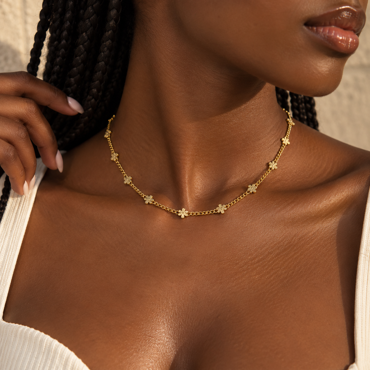 MÉLORA — Collier fleurs dorées